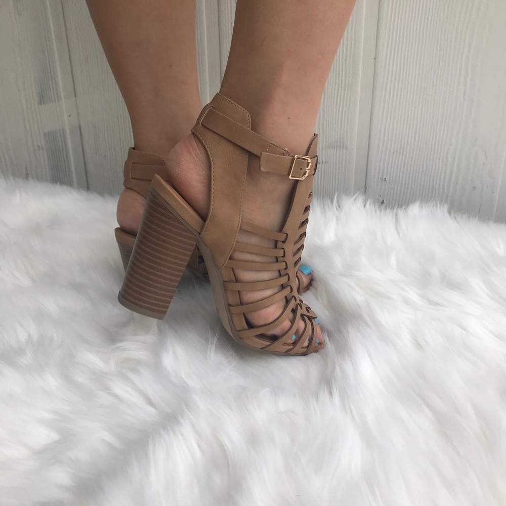 Dark Sand tan strappy stacked sandals - Picture 3 of 8